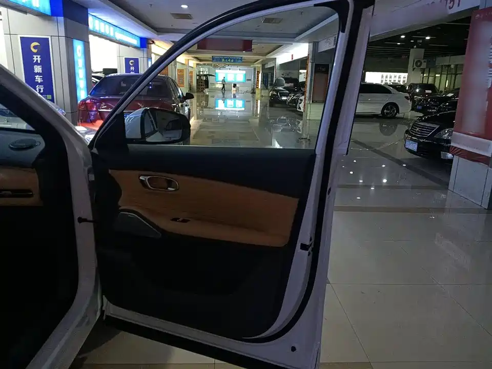 Geely Galaxy Galaxy Starship 7