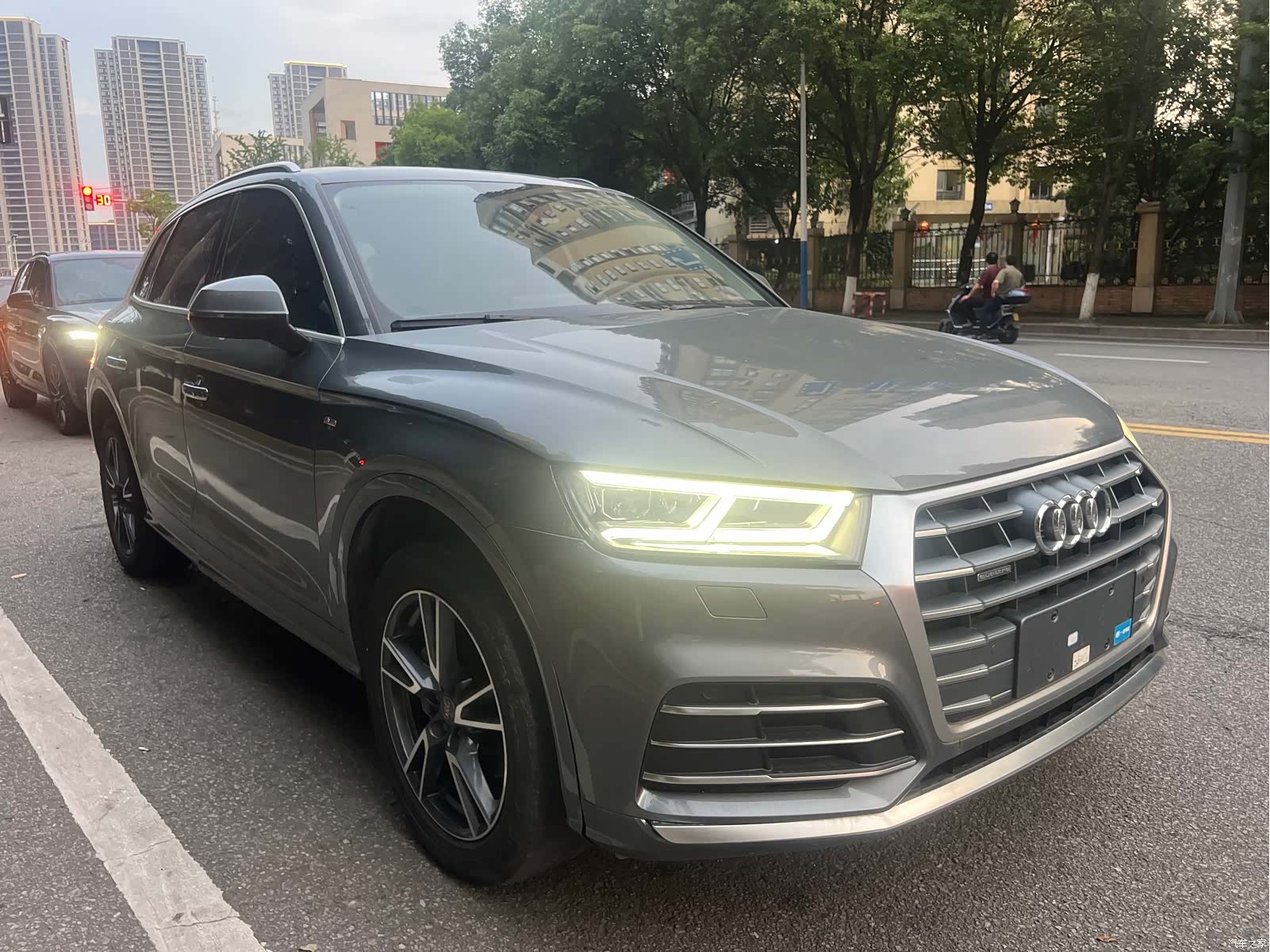 Audi Q5L, 2021 3