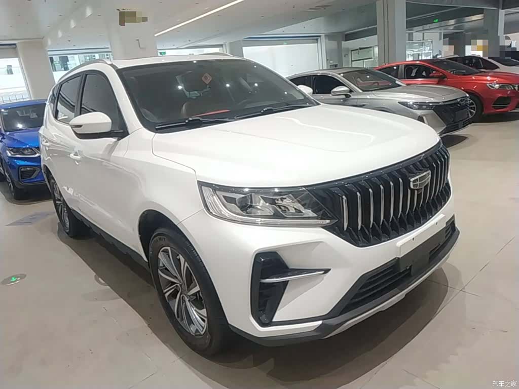 Geely X6, 2024 4