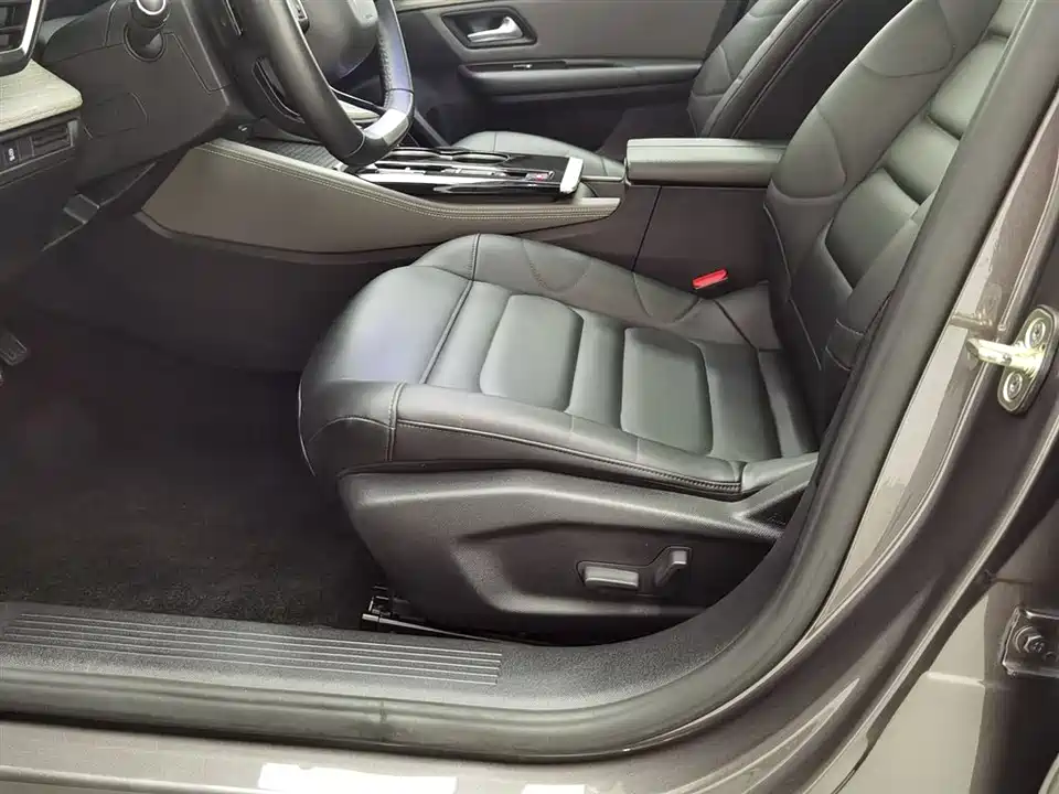 Citroen Versailles C5 X