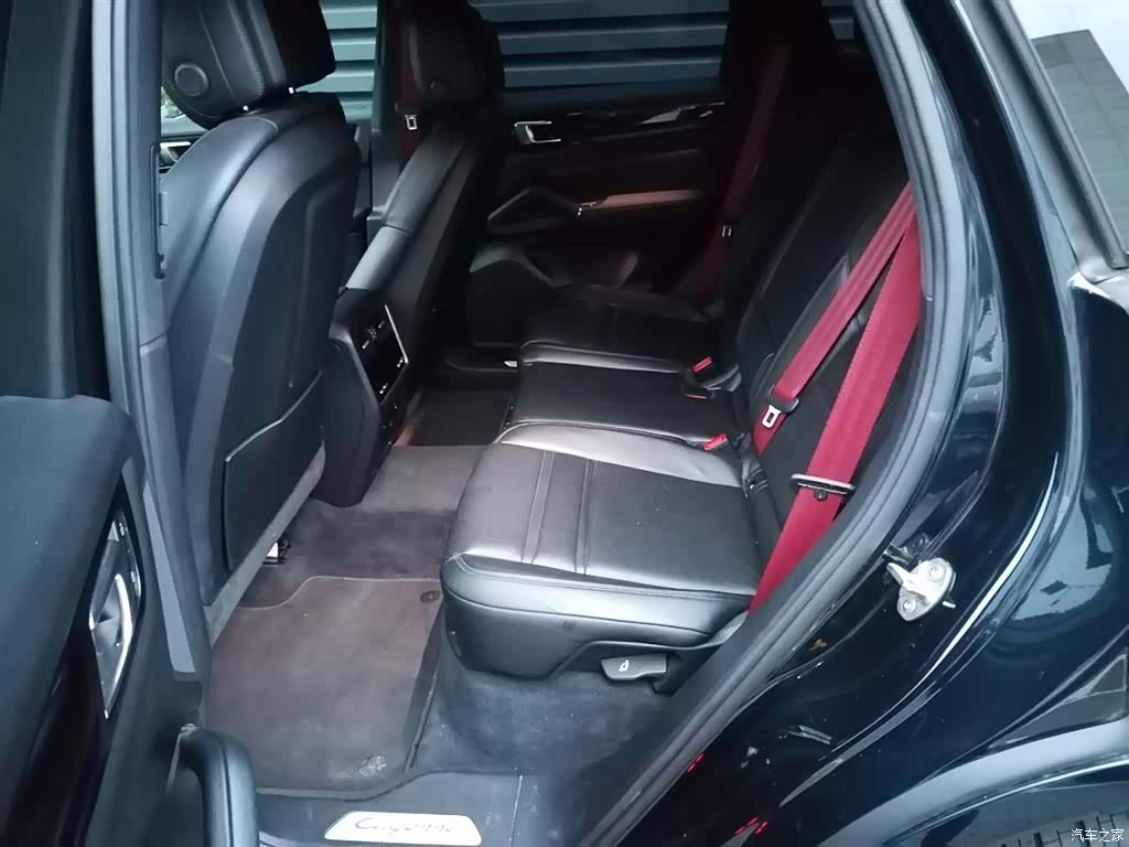 Porsche Cayenne, 2023 6