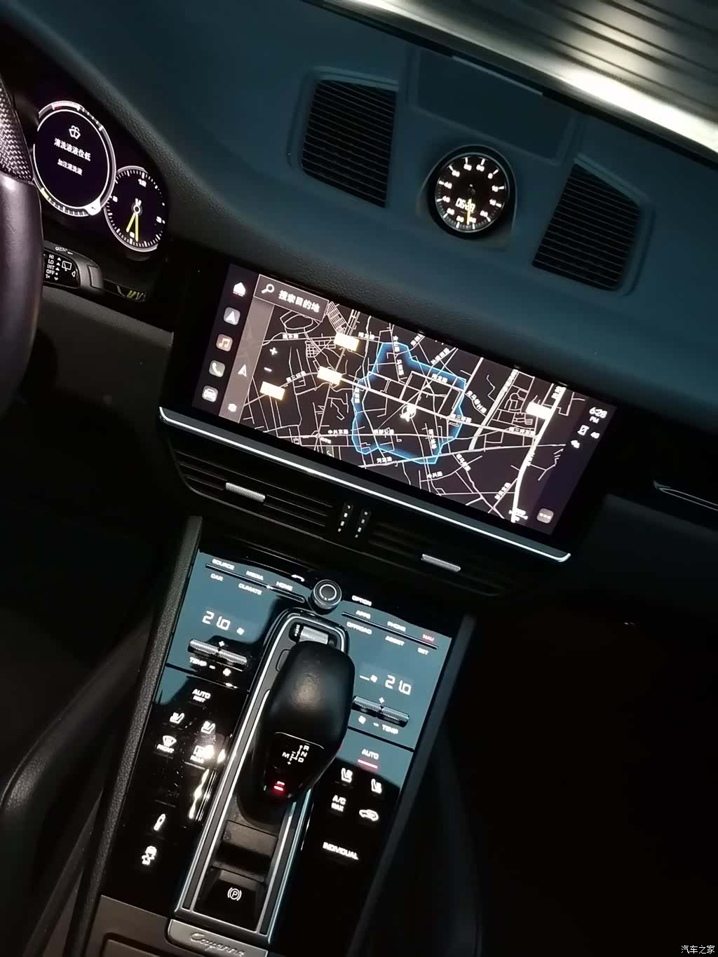 Porsche Cayenne, 2023 9