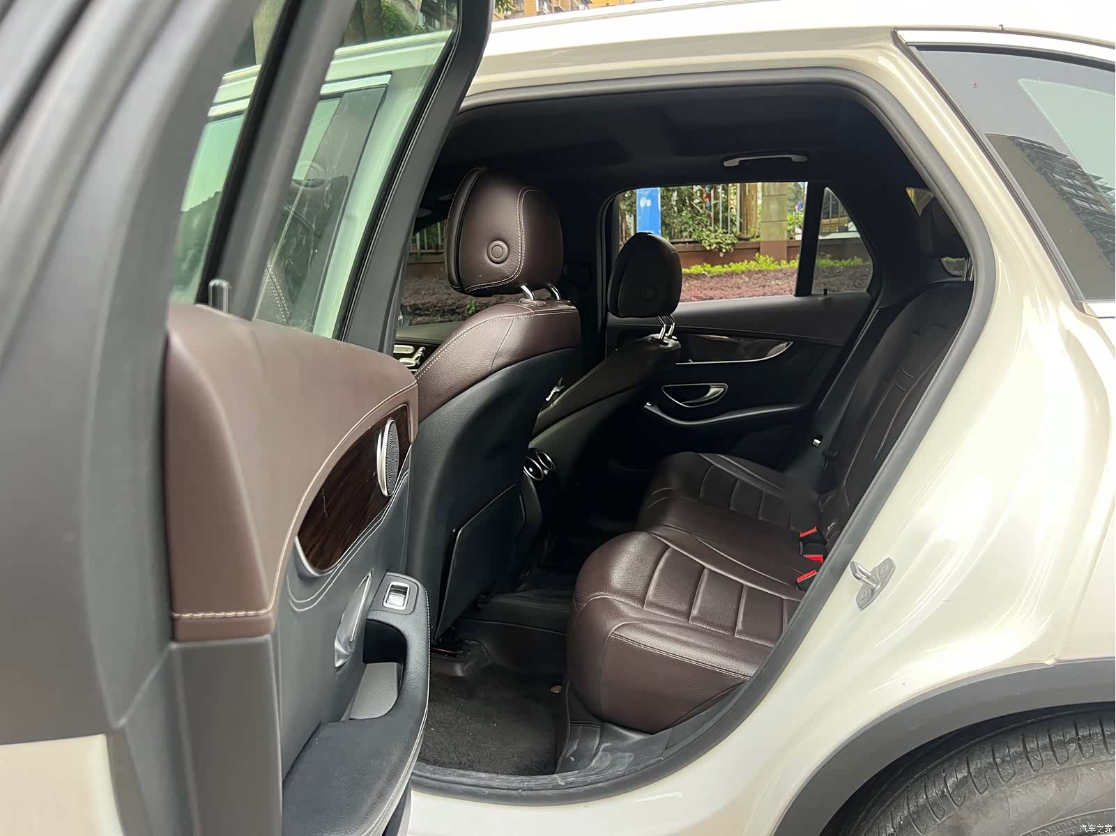 Mercedes-Benz GLC, 2018 20