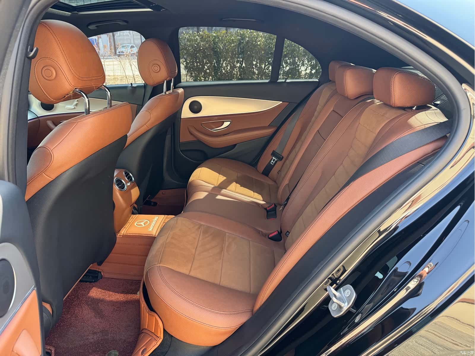 Mercedes-Benz E-Class, 2018 8