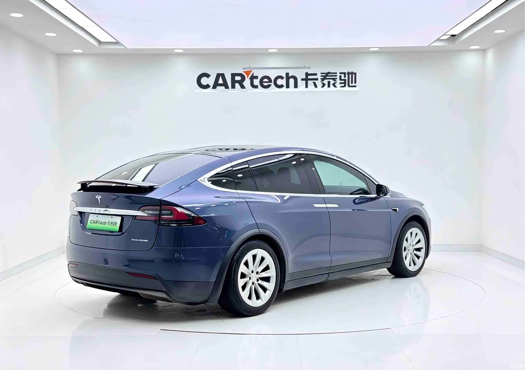 Tesla Model X, 2020 8