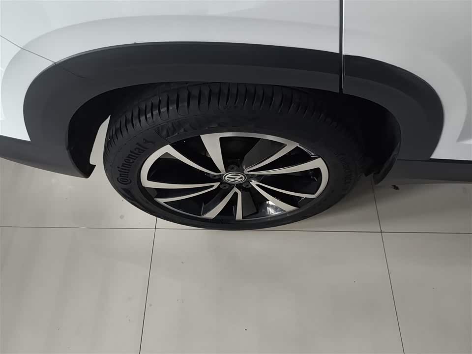 Jiangsu Yancheng Car Jiangsu Yancheng Car