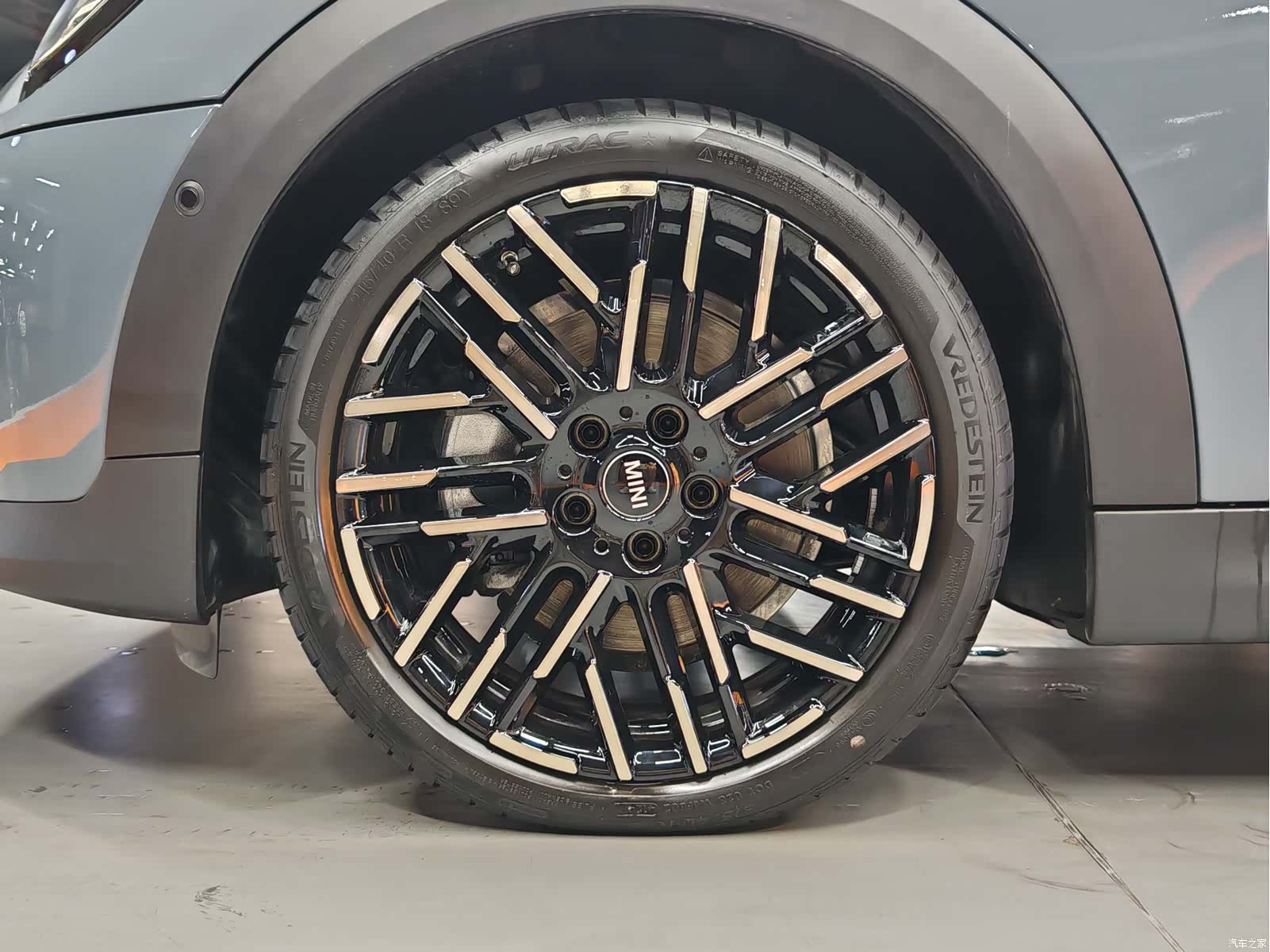 Mini Cooper, 2025 6