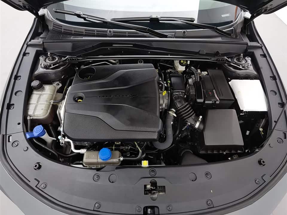 Changan UNI-V Changan UNI-V