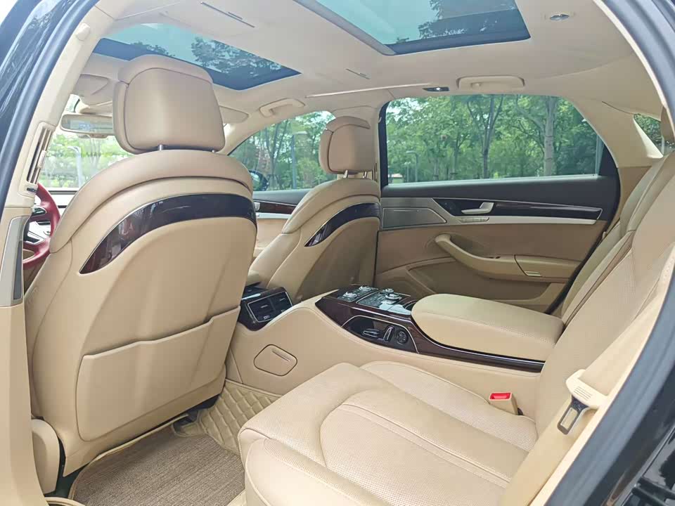 Audi A8 Audi A8