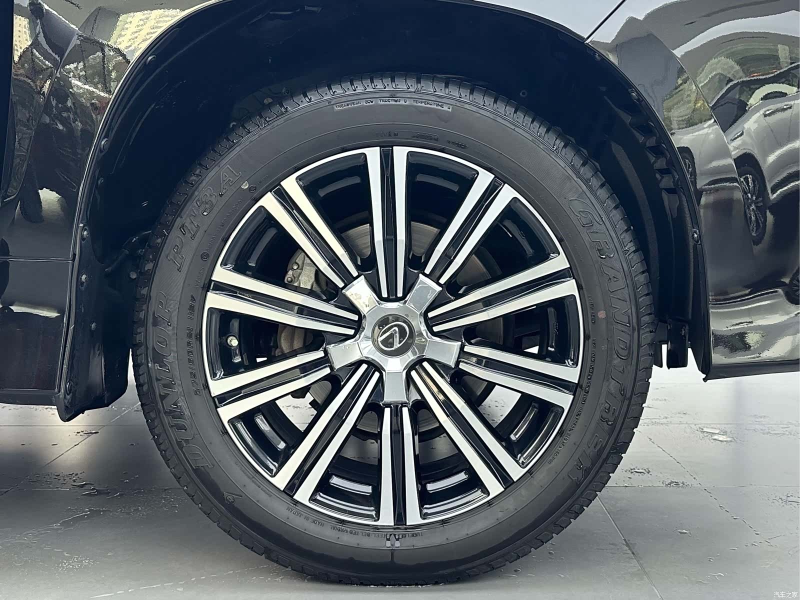 Lexus LX, 2018 24