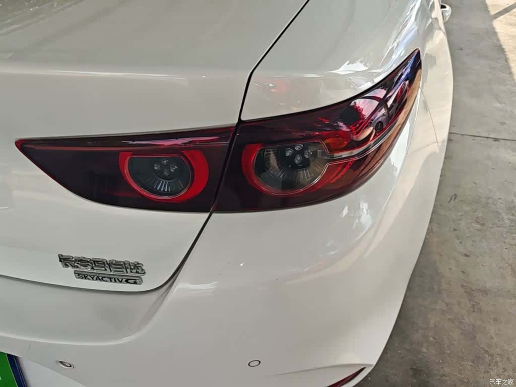 Mazda Mazda3, 2022 8