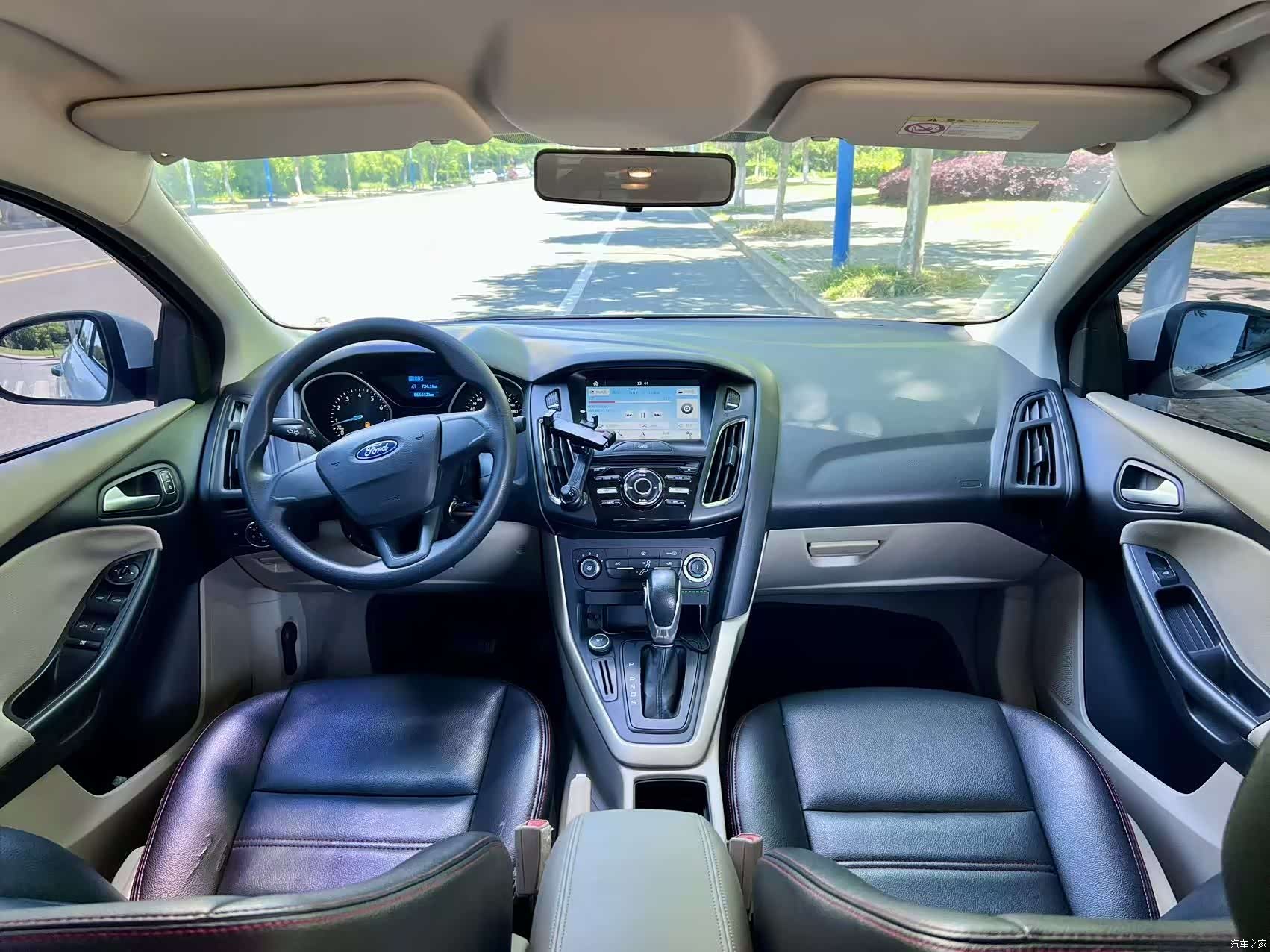Ford Focus, 2017 13