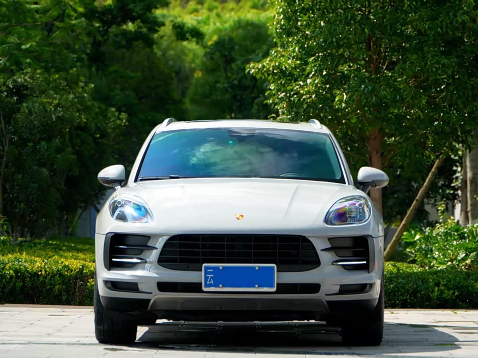 Hongqi Kunming Car
