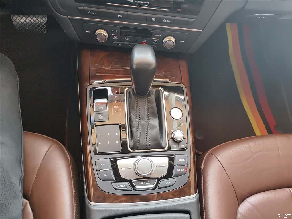 Audi A6L, 2016 14