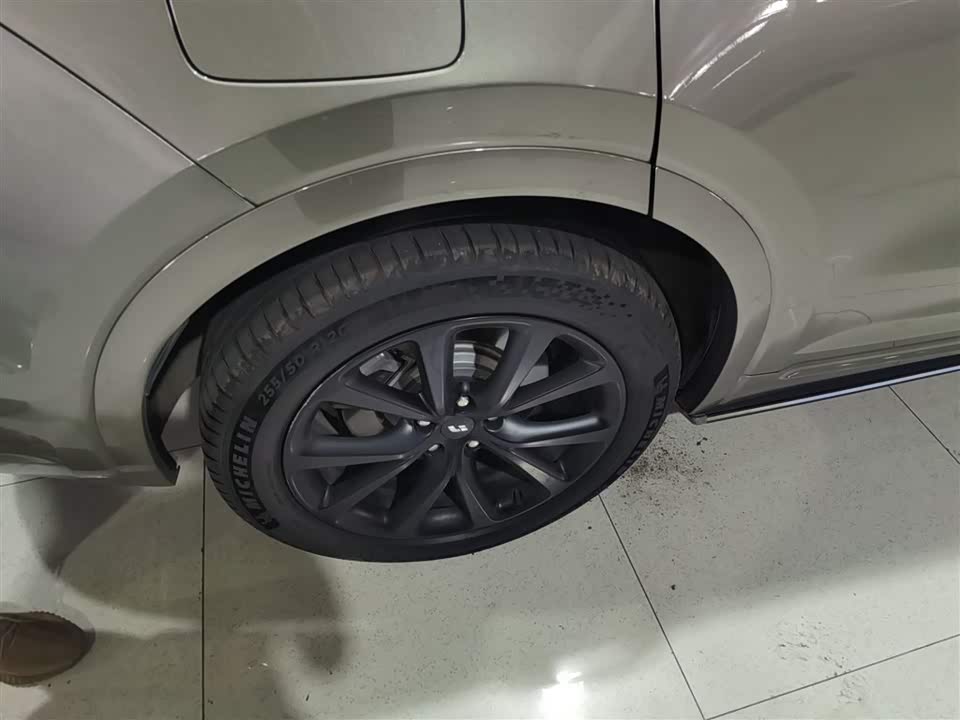 Li Auto Ideal ONE