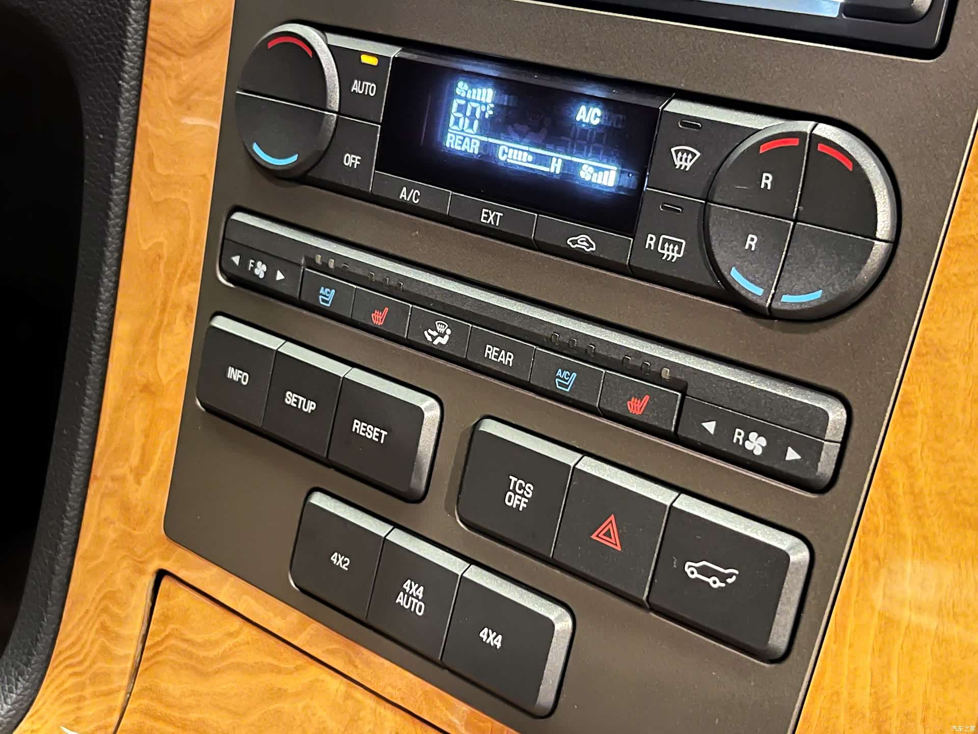 Lincoln Navigator, 2016 16