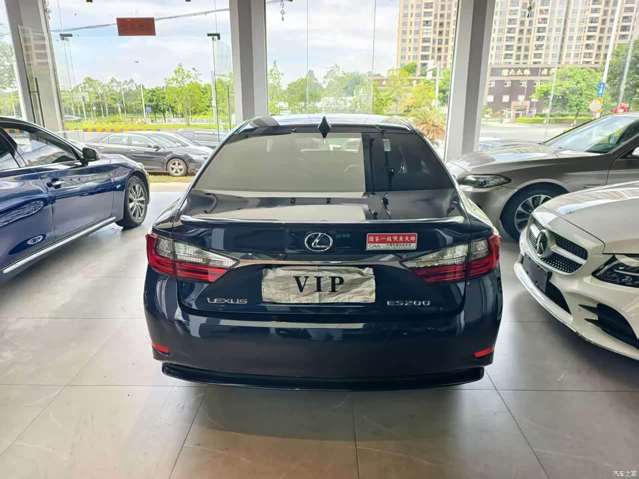 Lexus ES, 2017 9