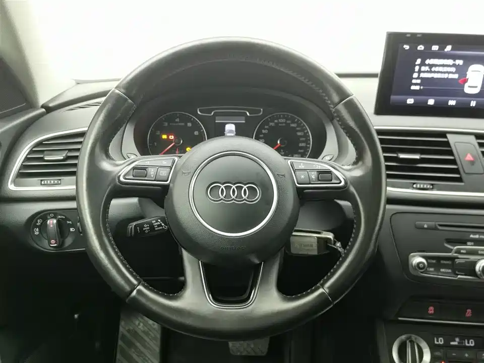Audi Q3 Audi Q3