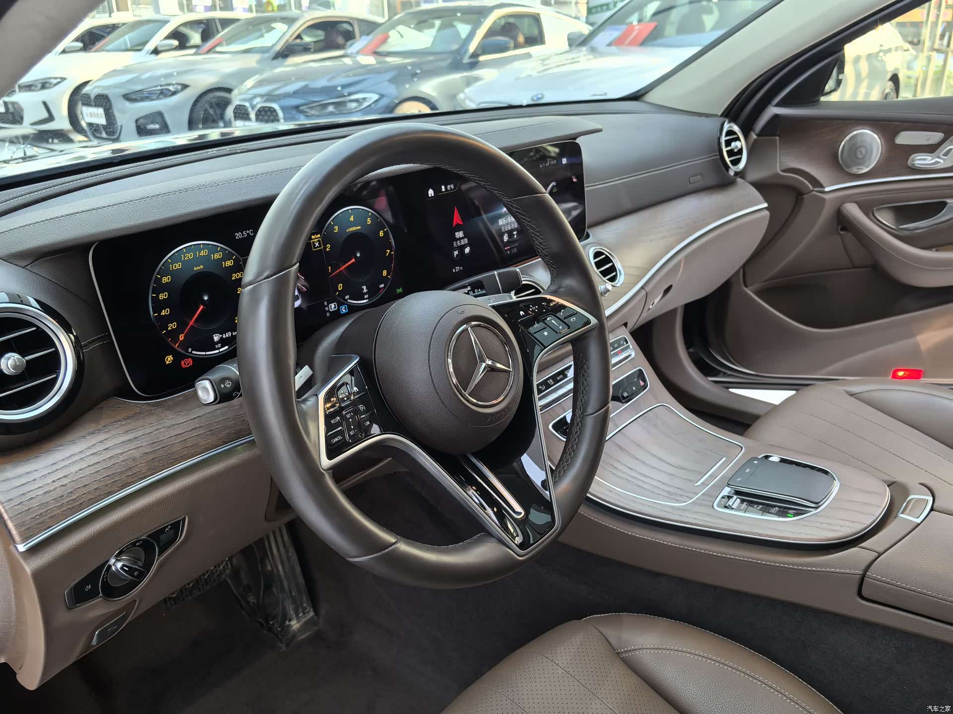 Mercedes-Benz E-Class, 2023 4