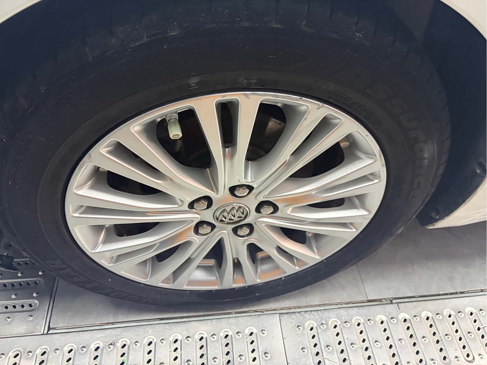 Buick 15N, 2015 все фото