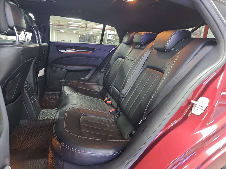 Mercedes-Benz CLS