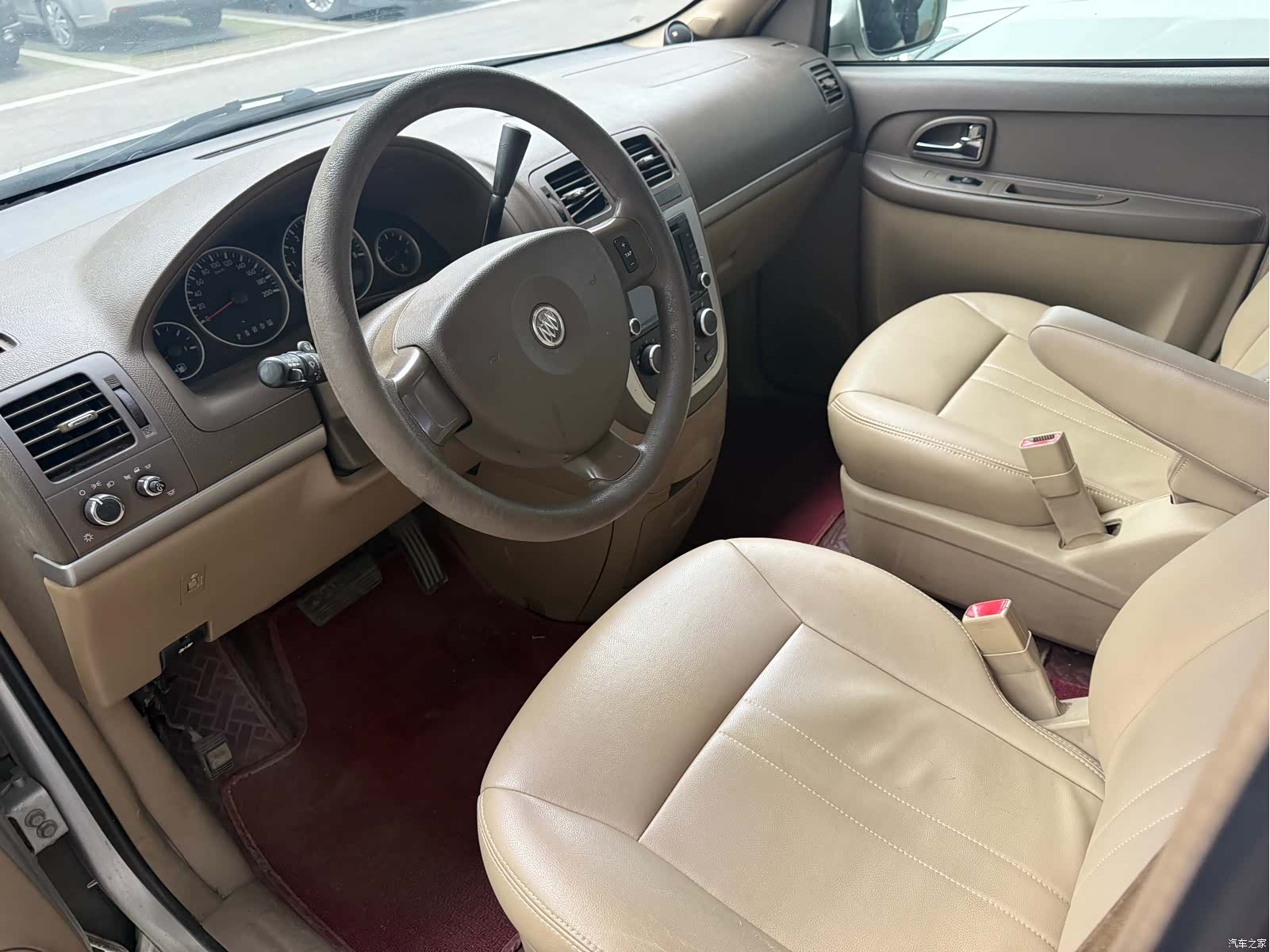 Buick GL8, 2015 6