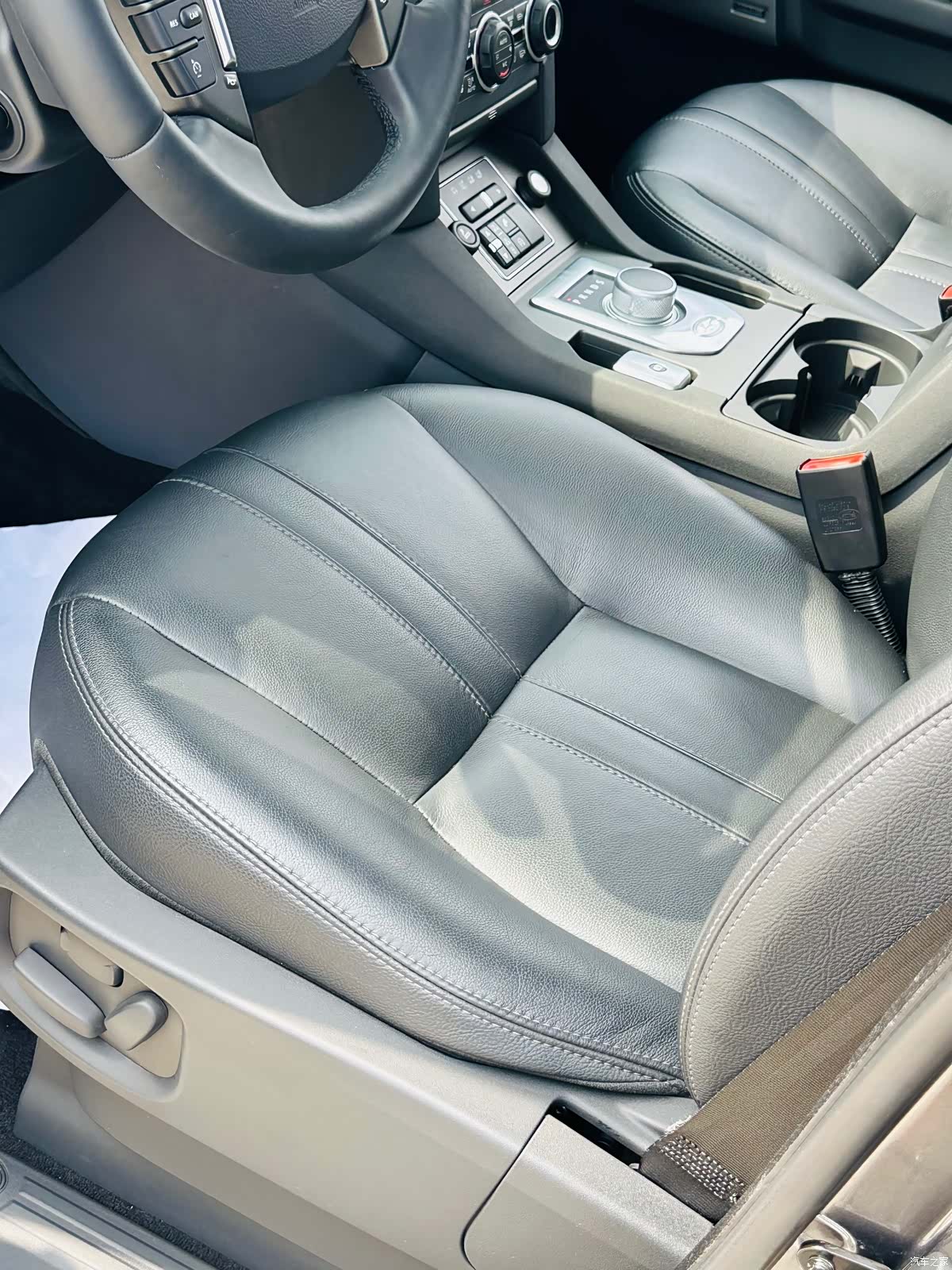 Land Rover Discovery, 2016 16