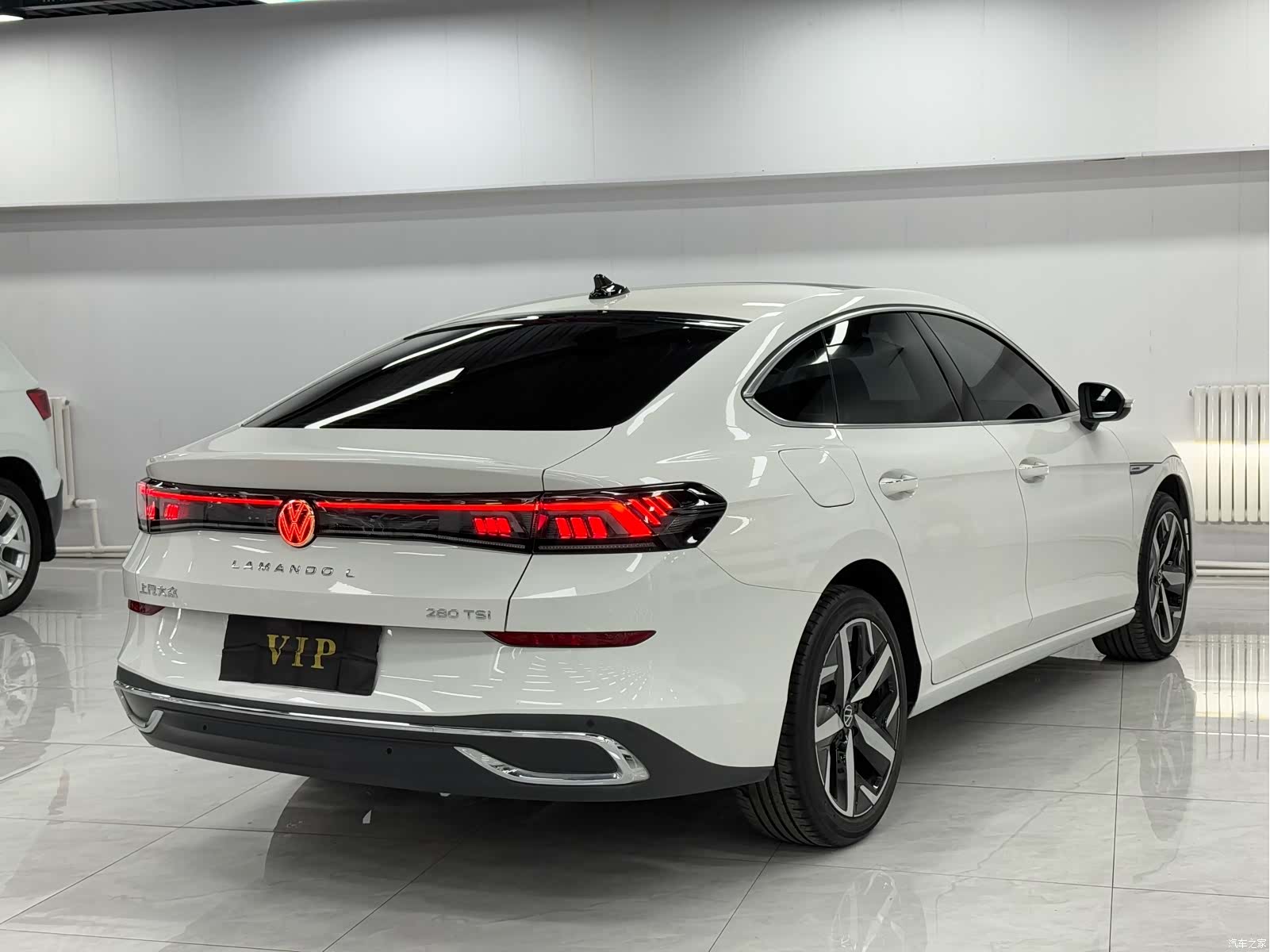 Volkswagen Lamando, 2022 все фото