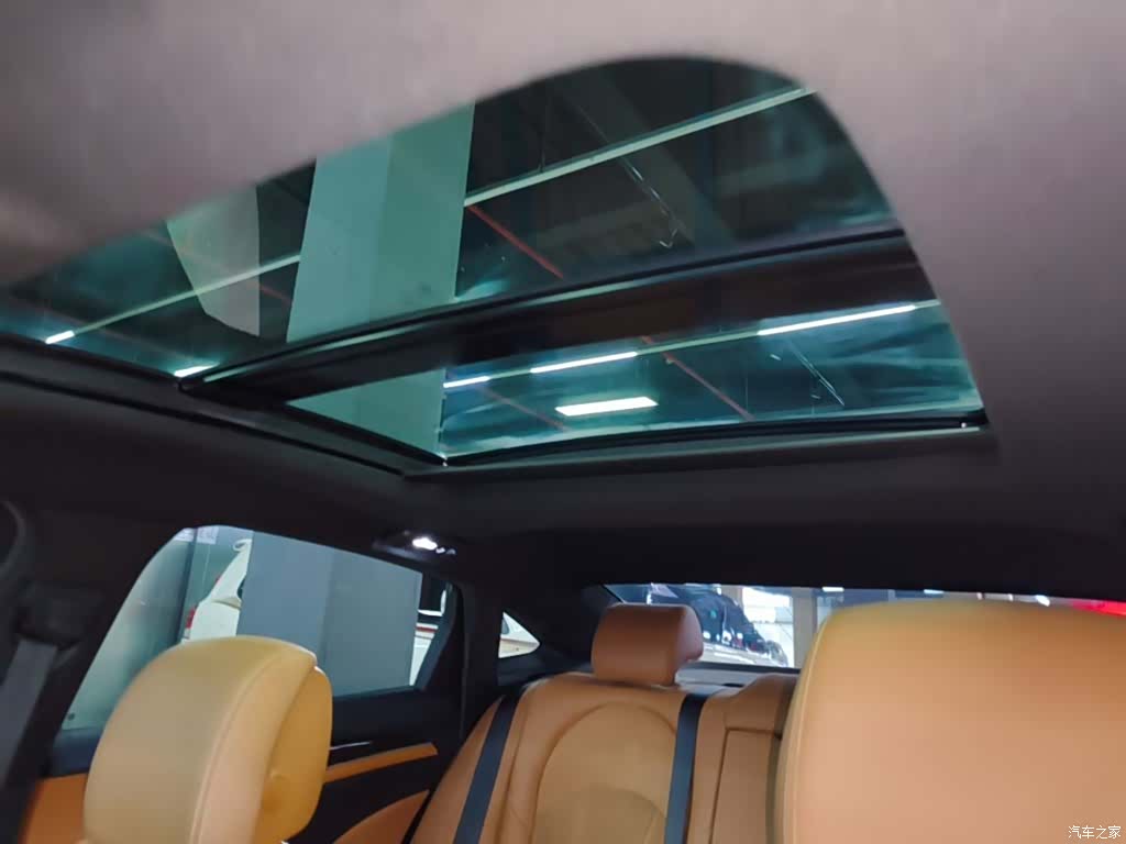 Buick LaCrosse, 2019 18