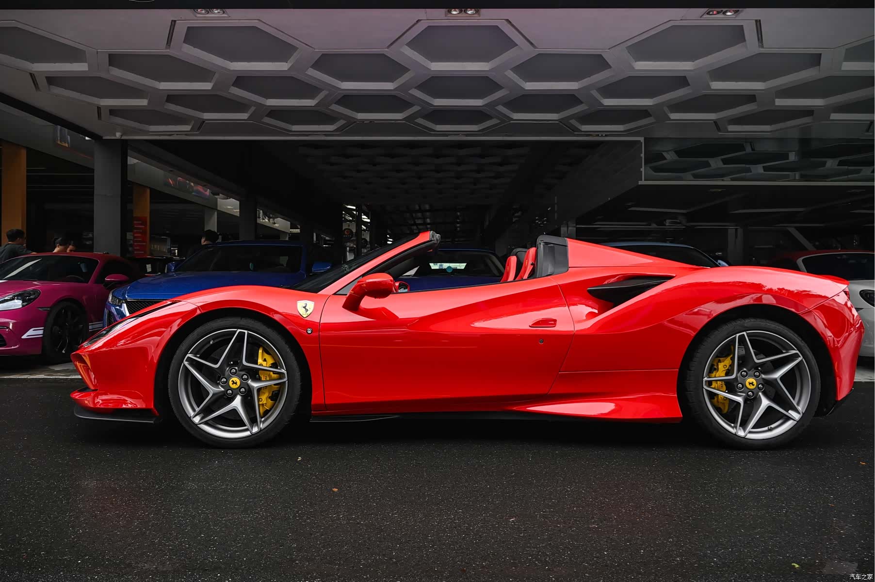 Ferrari F8, 2022 2
