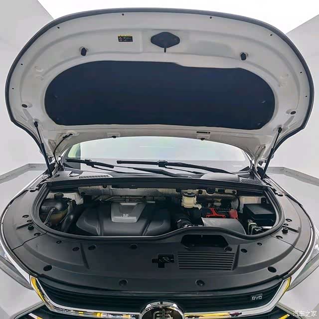 BYD Tang, 2019 13