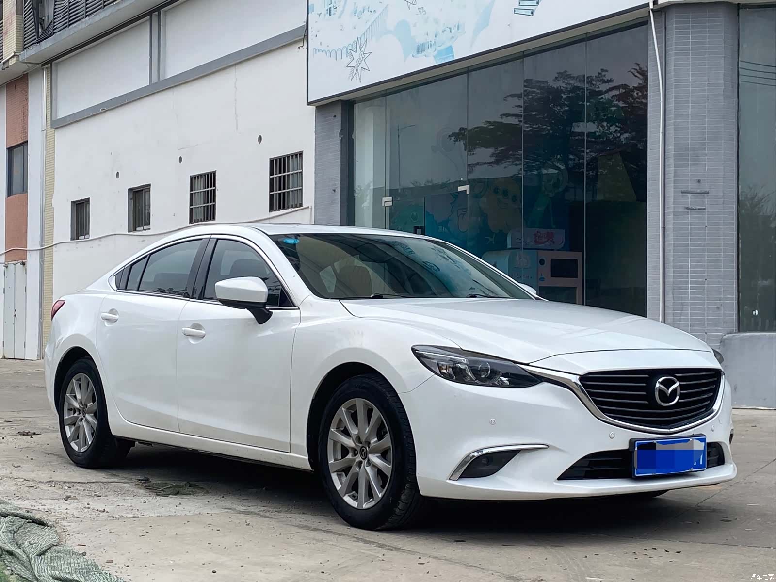 Mazda Atenza, 2019 3