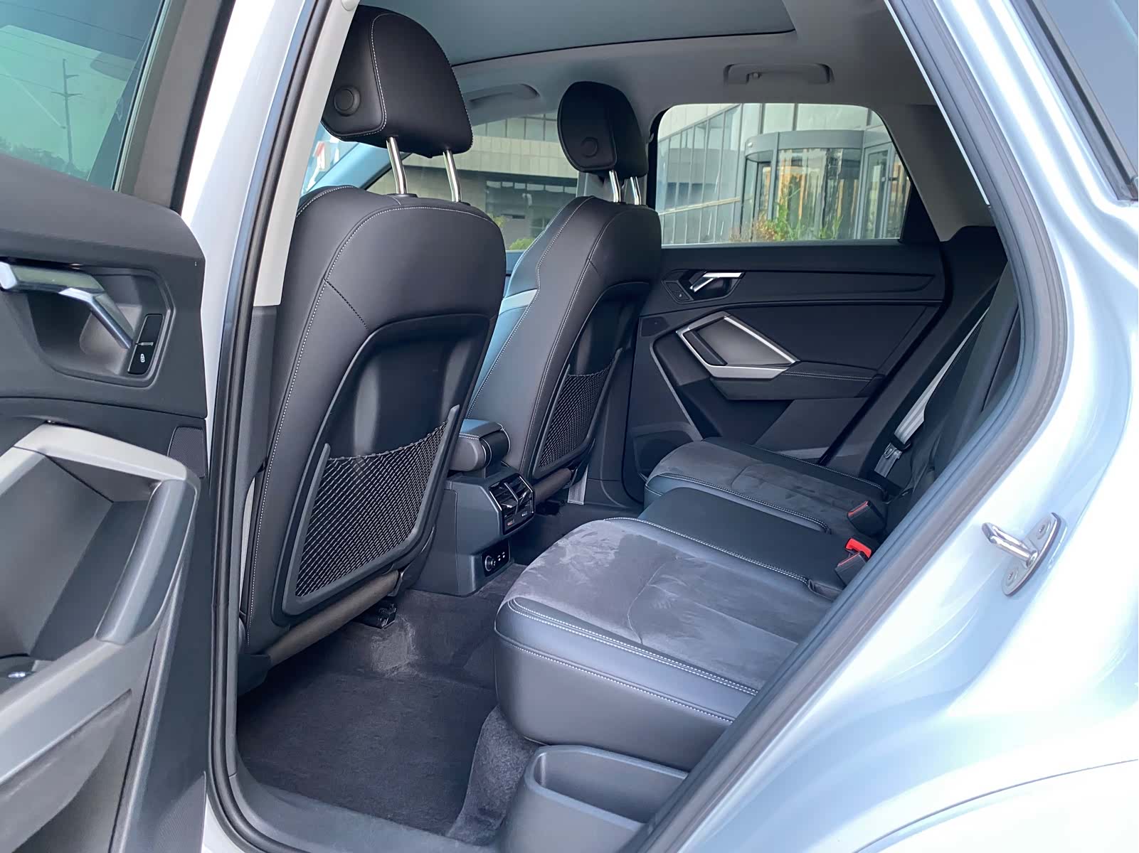 Audi Q3, 2023 6