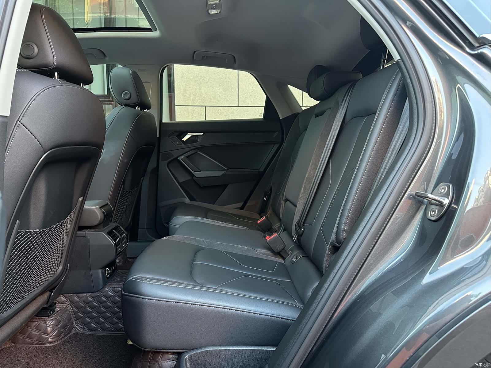 Audi Q3, 2023 17