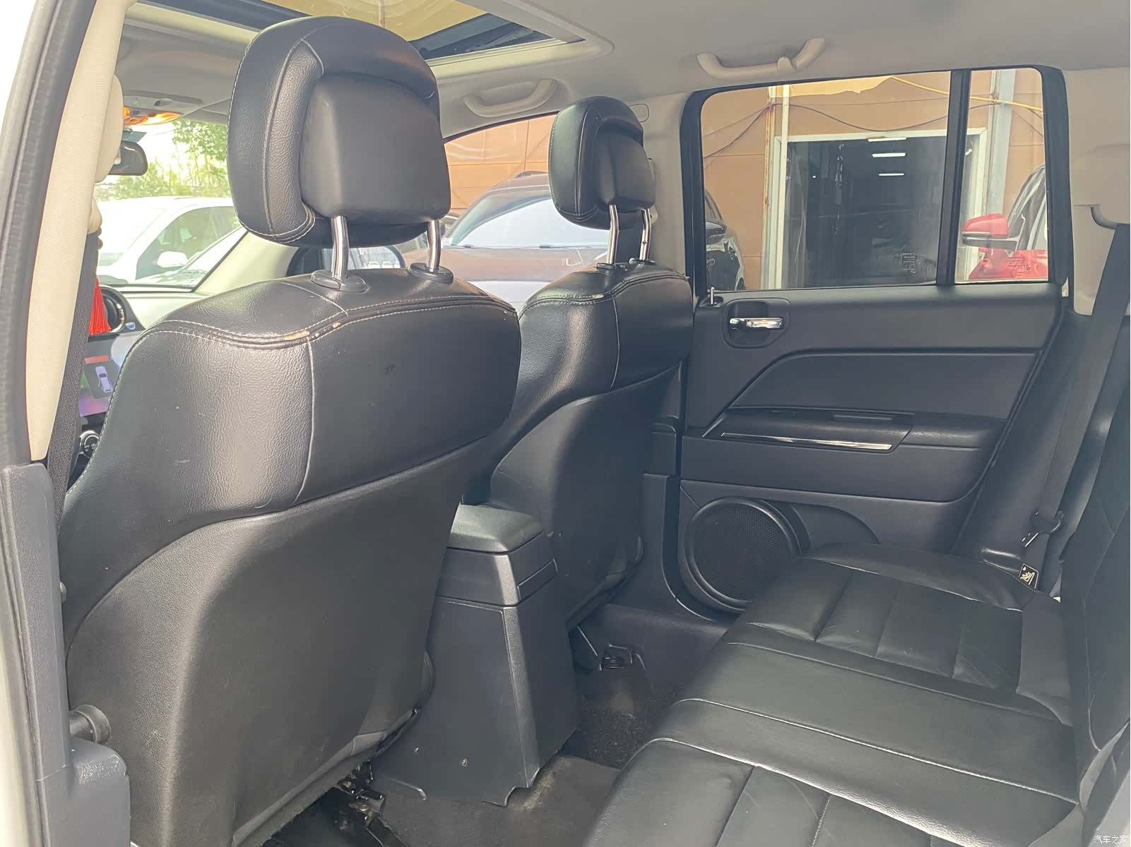Jeep Compass, 2012 10