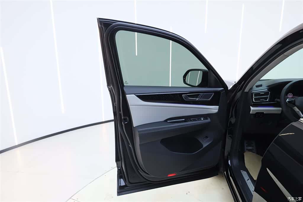 Volkswagen Teramont, 2023 15