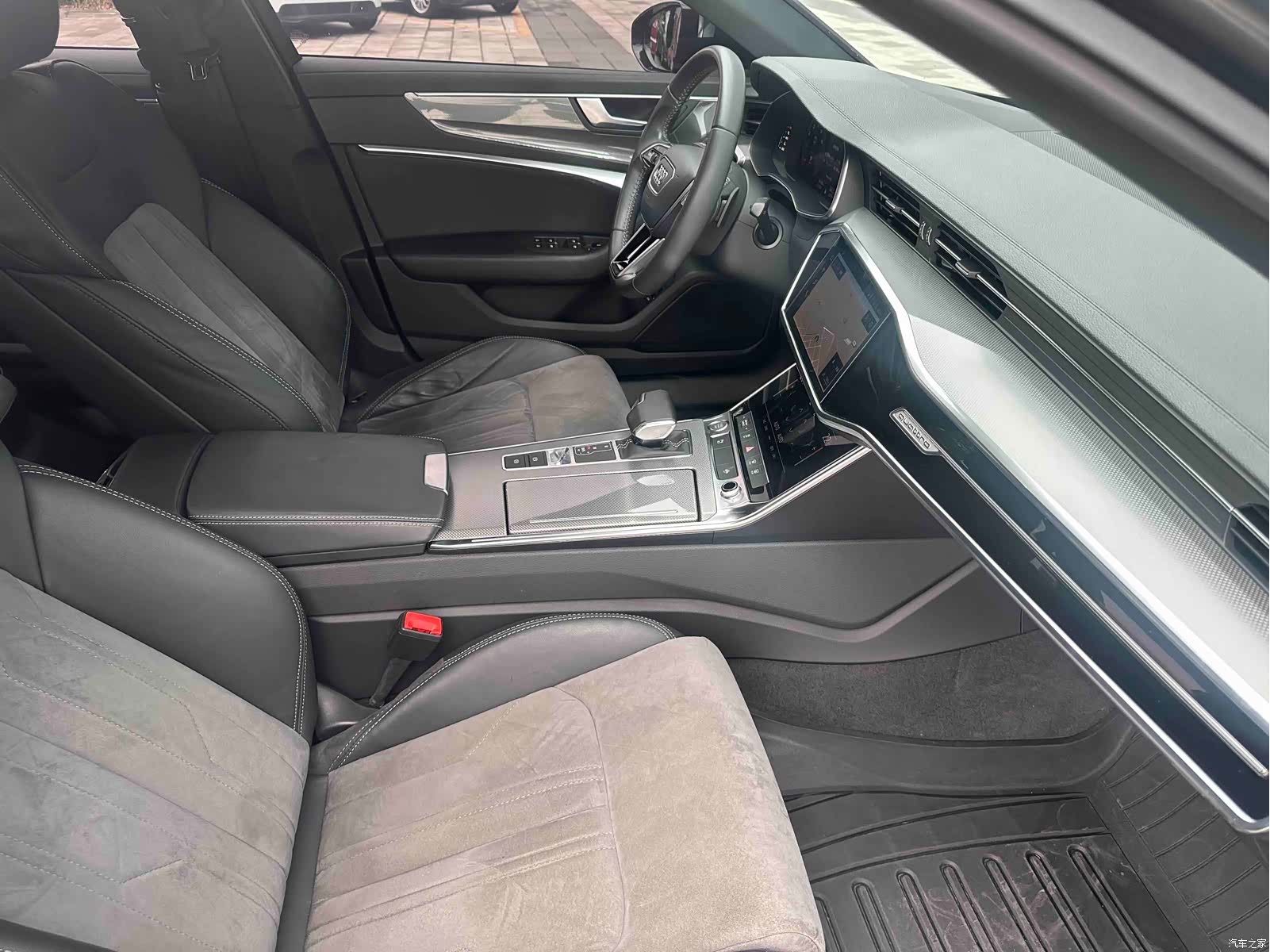 Audi A6L, 2020 24
