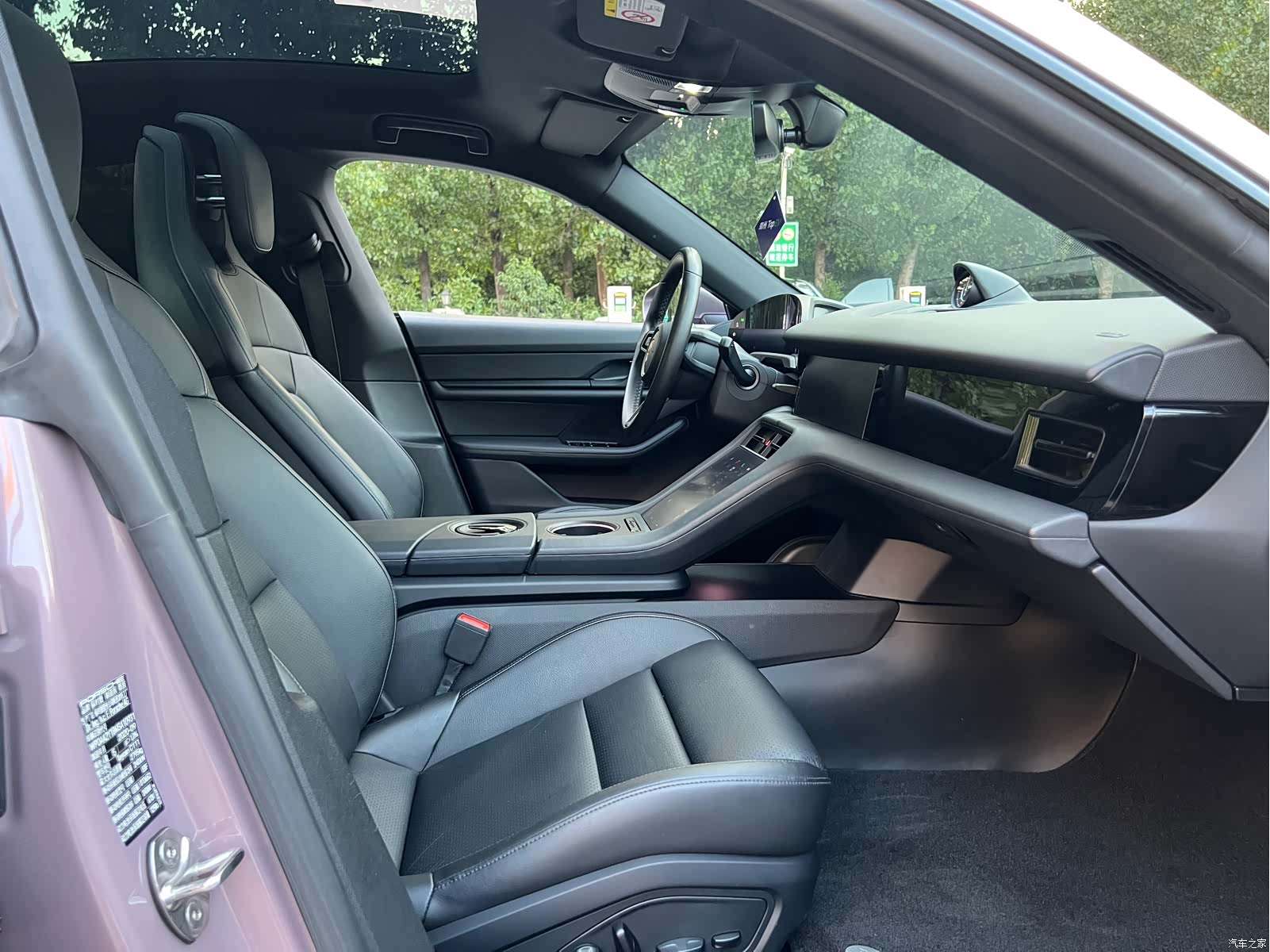 Porsche Taycan, 2021 19
