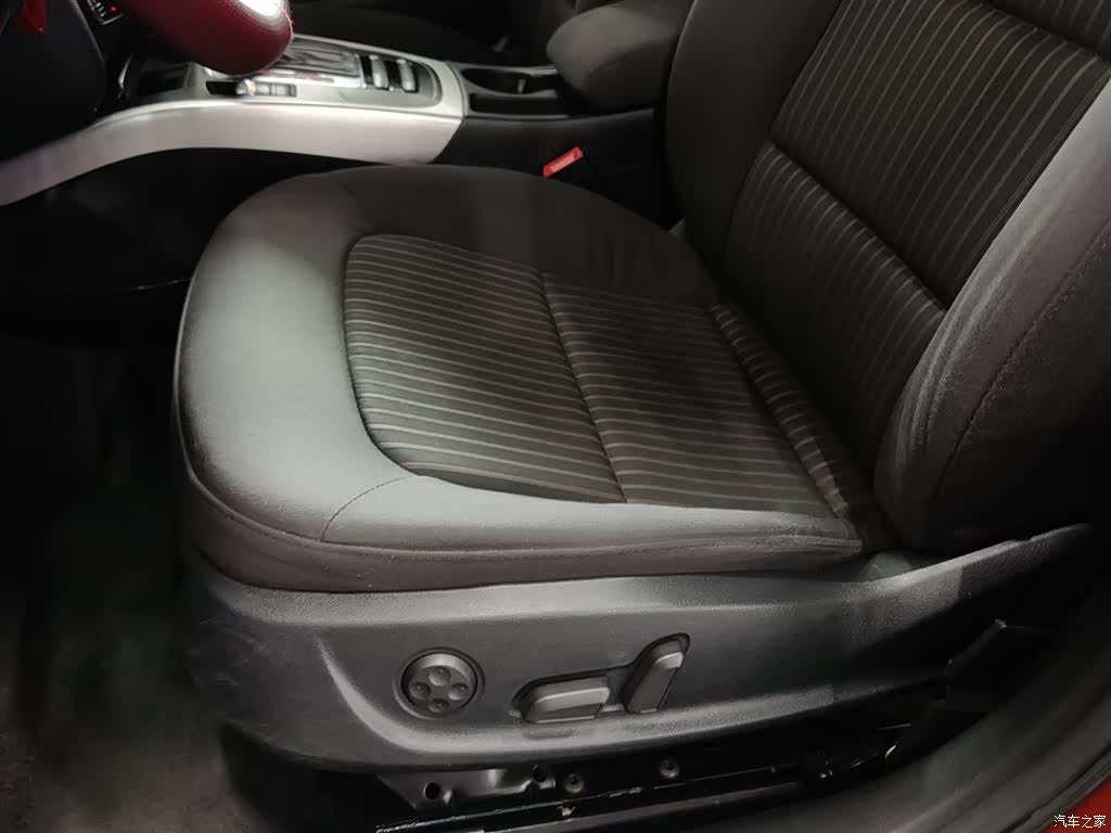 Audi A4L, 2013 20