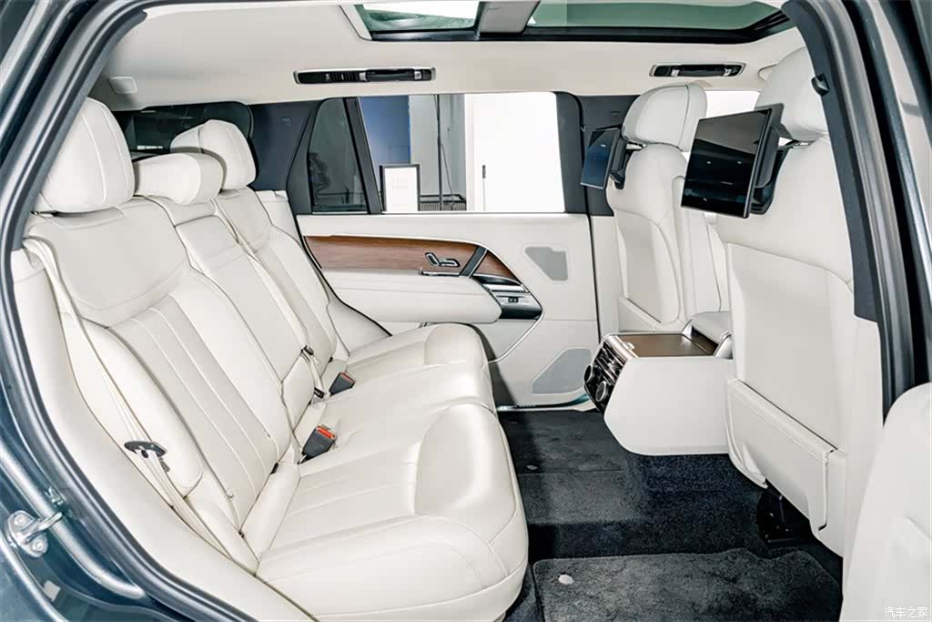 Land Rover Range Rover, 2024 23