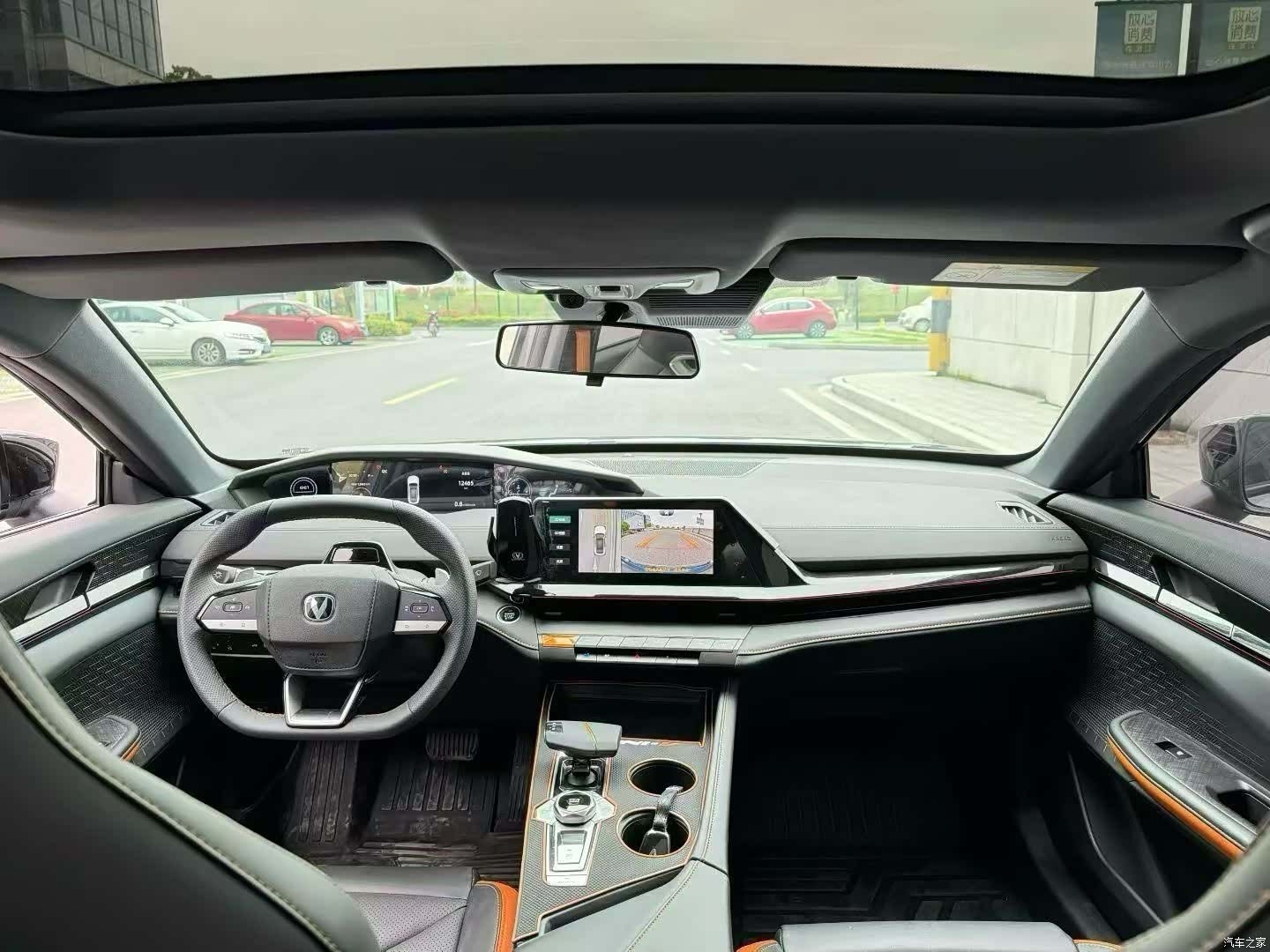 Changan UNI-V, 2024 4