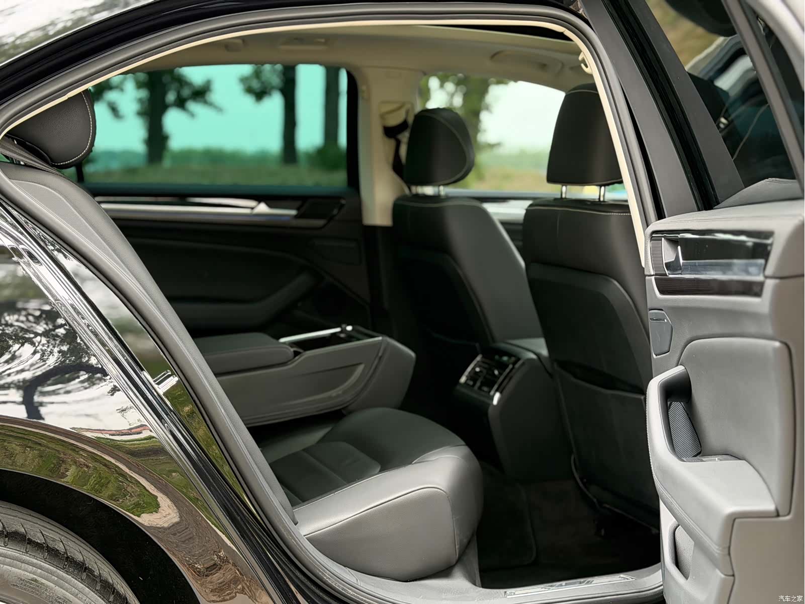 Volkswagen Phideon, 2018 10