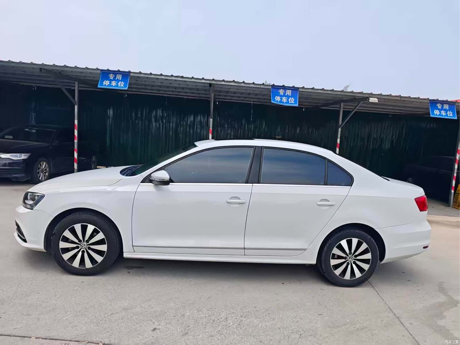 Volkswagen Sagitar, 2019 3