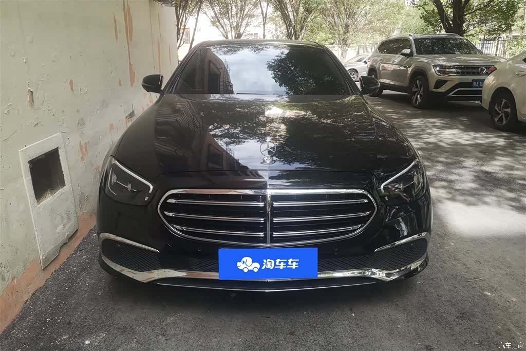 Mercedes-Benz E-Class, 2023 2