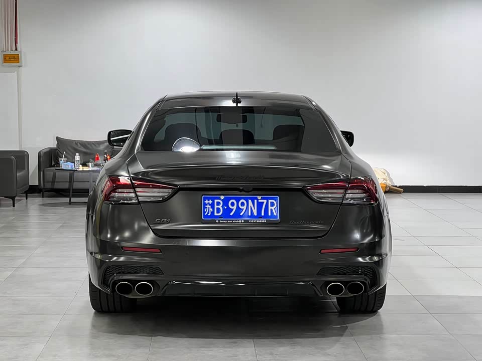 Maserati President