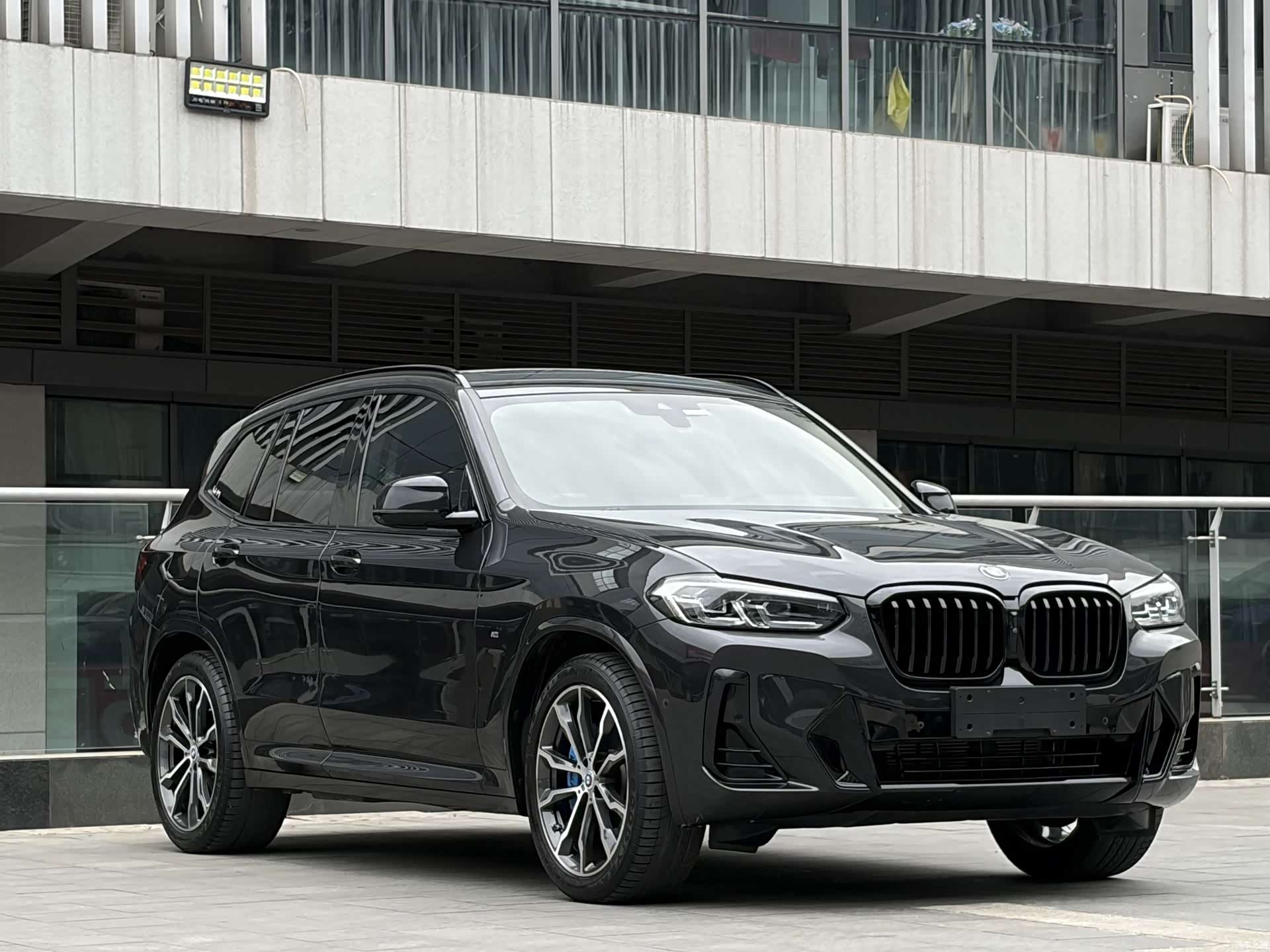BMW X3, 2022 все фото