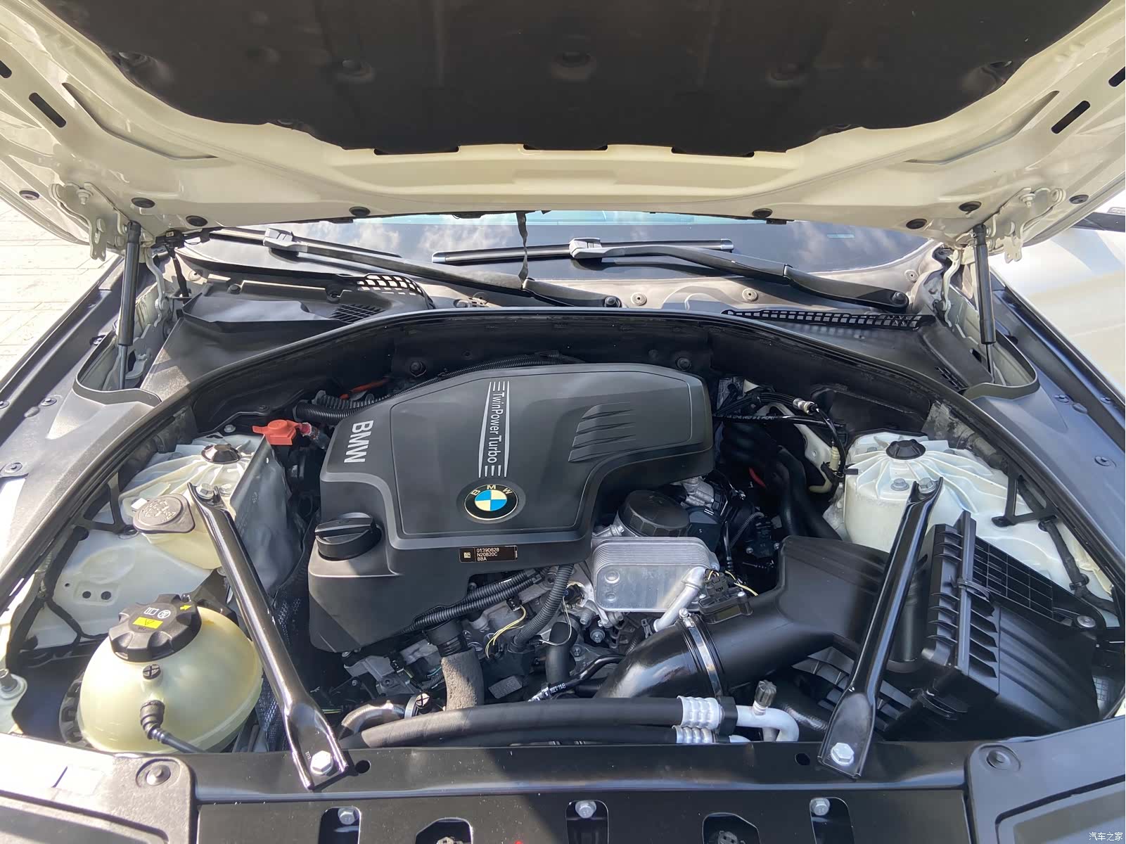 BMW 5 Series, 2016 14