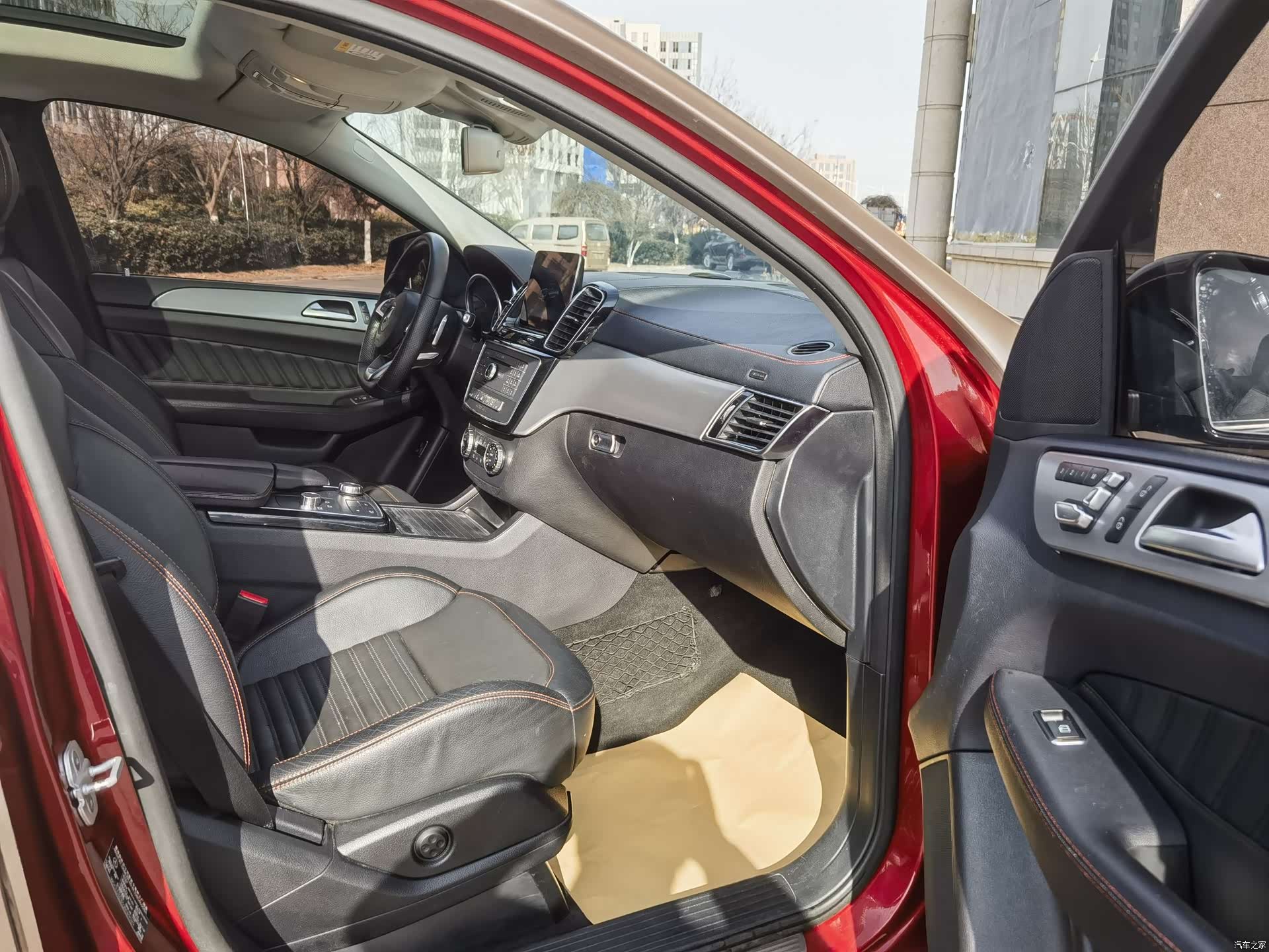 Mercedes-Benz GLE, 2017 17