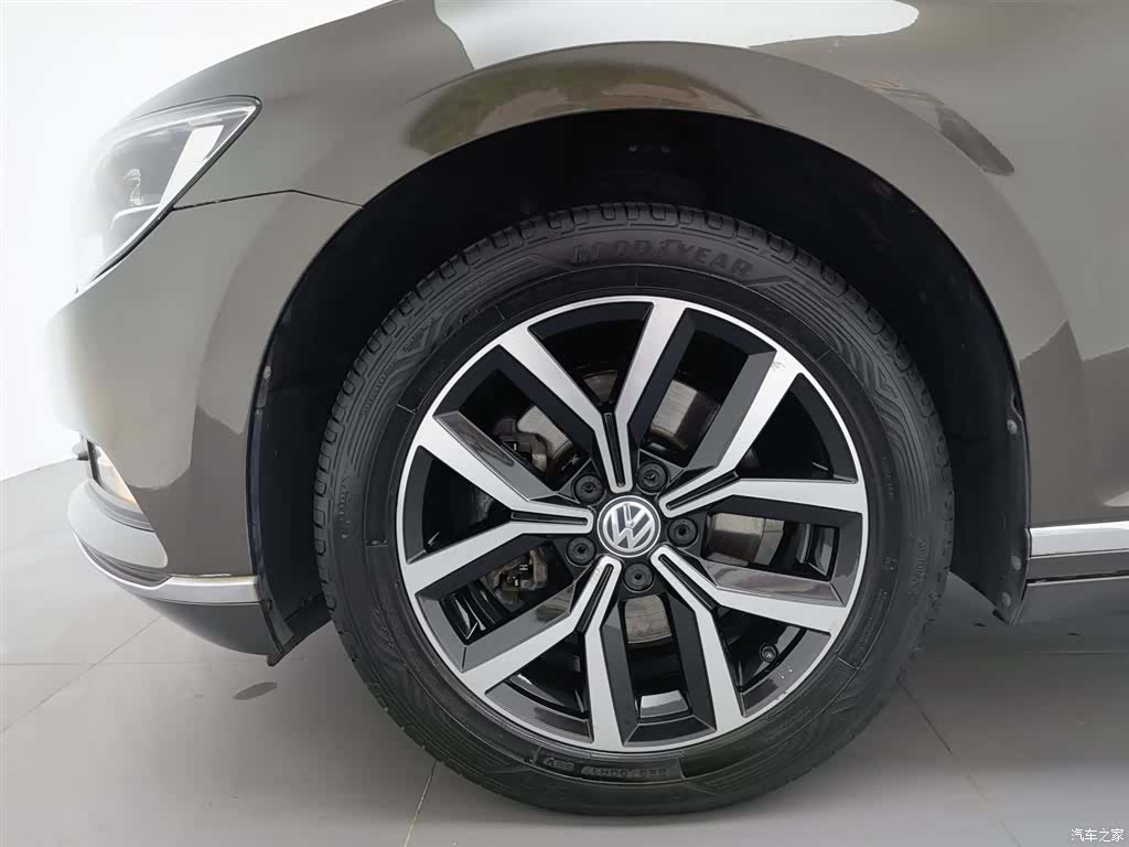 Volkswagen Variant, 2017 17