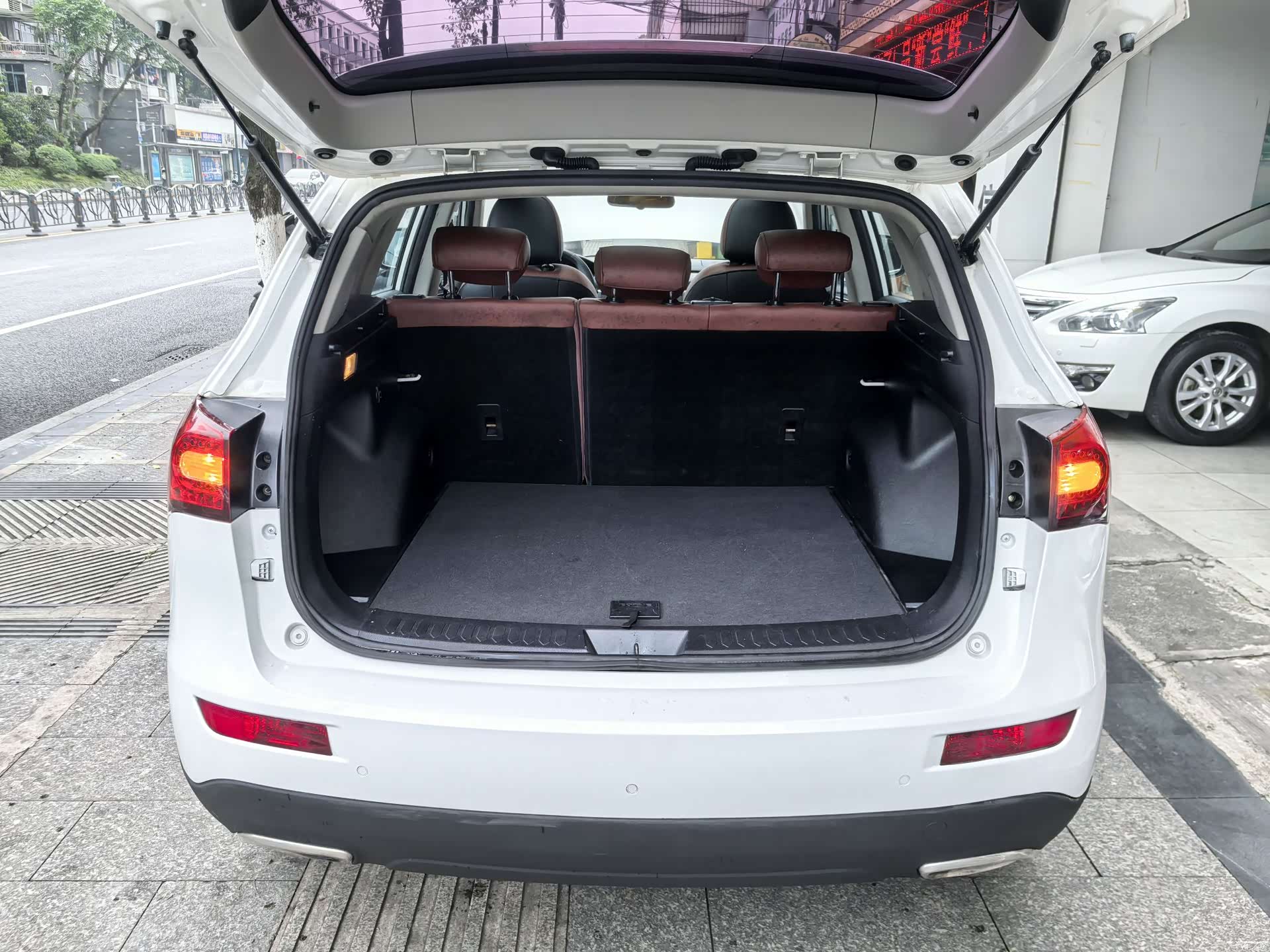 Zotye T600, 2016 19